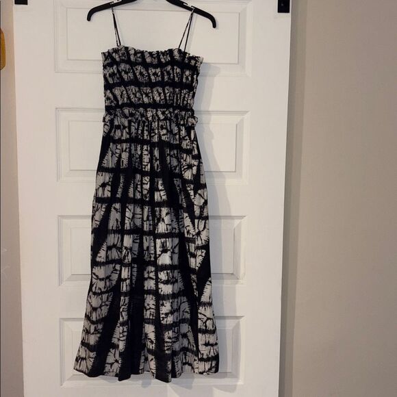 ULLA JOHNSON Akshara Hand Dyed Diamond Shibori Midi Dress - Picture 8 of 10